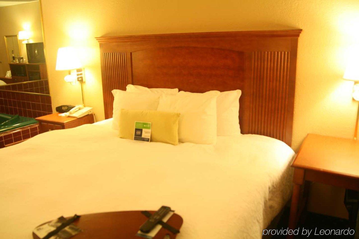 Econo Lodge Cordele Ruang foto